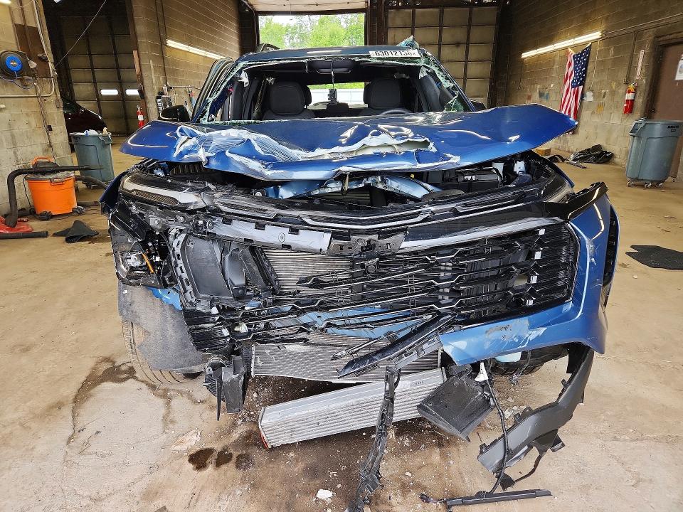 Продажа на аукционе авто 2025 Chevrolet Equinox, vin: 3GNAXPEG1SL286291, номер лота: 63012136