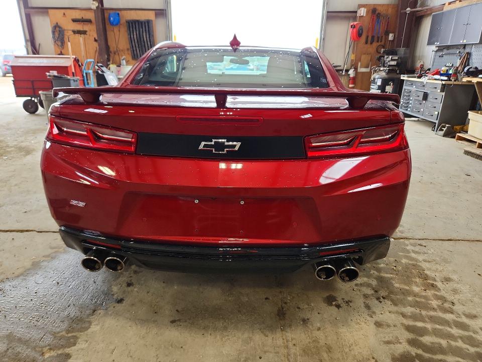 Продажа на аукционе авто 2018 Chevrolet Camaro, vin: 1G1FH1R70J0167896, номер лота: 61059496