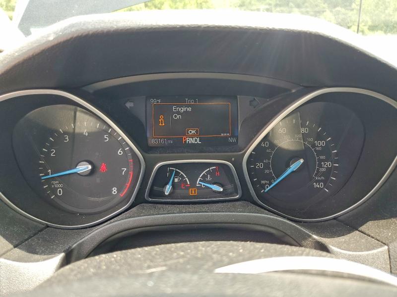 62449326 :رقم المزاد ، 1FADP3F29JL328255 vin ، 2018 Ford Focus مزاد بيع