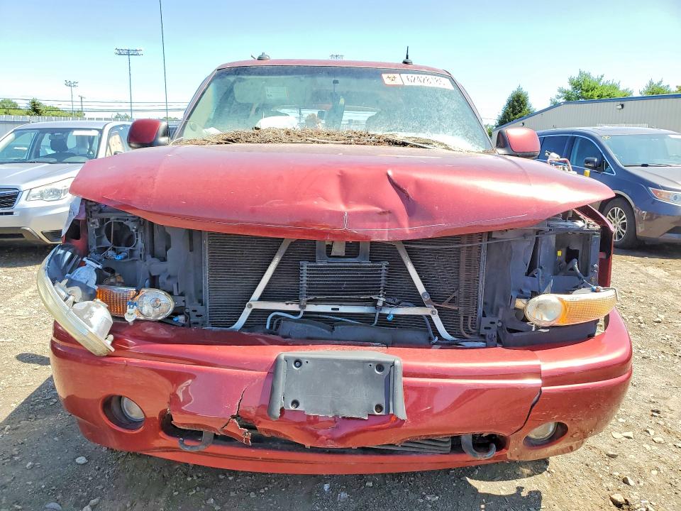 62428186 :رقم المزاد ، 1GKEK63U63J185370 vin ، 2003 Gmc Yukon مزاد بيع