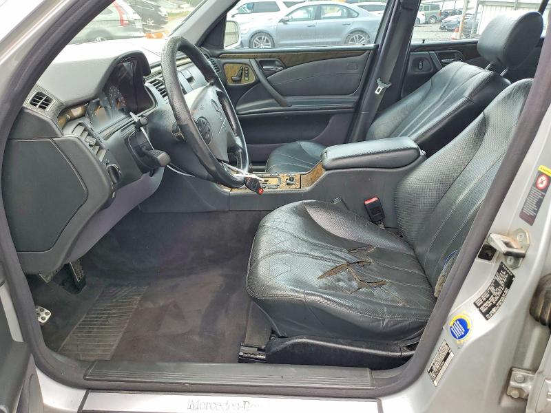 60169776 :رقم المزاد ، WDBJF74J31B309660 vin ، 2001 Mercedes-benz E مزاد بيع
