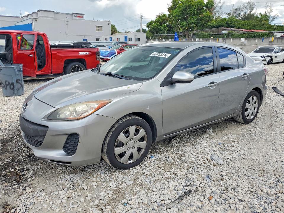 Aukcja sprzedaży 2012 Mazda 3, vin: JM1BL1UF5C1647352, numer aukcji: 63212316