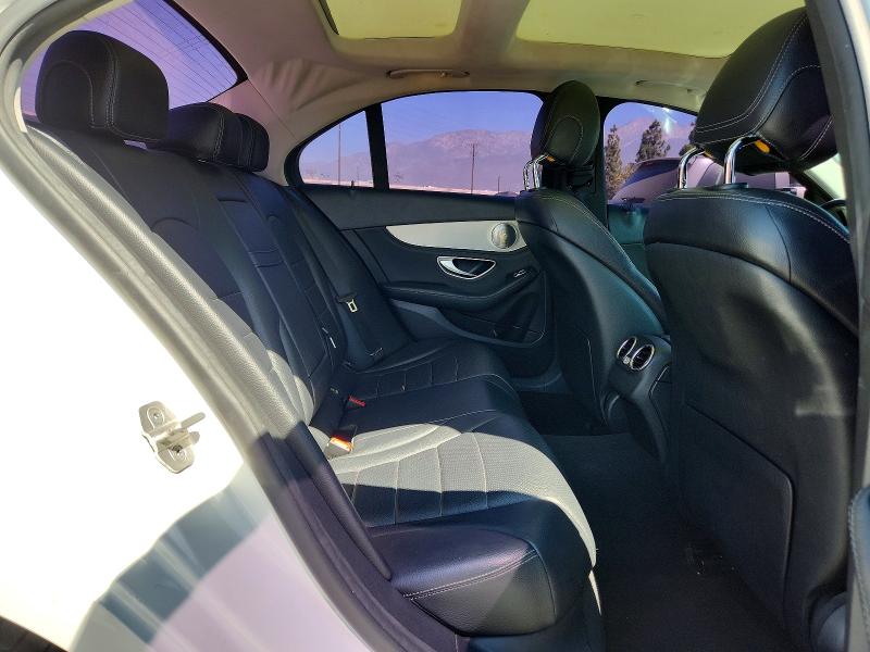 2015 Mercedes-benz C მანქანა იყიდება აუქციონზე, vin: 55SWF4KB9FU060768, აუქციონის ნომერი: 62655756