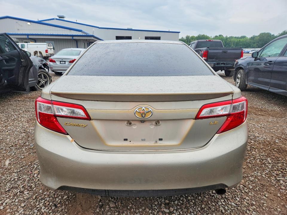 61170296 :رقم المزاد ، 4T1BF1FK4DU295801 vin ، 2013 Toyota Camry مزاد بيع