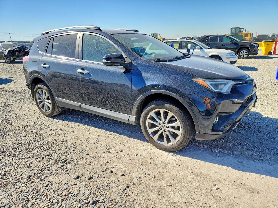 58558296 :رقم المزاد ، 2T3DFREV2HW553670 vin ، 2017 Toyota Rav4 مزاد بيع