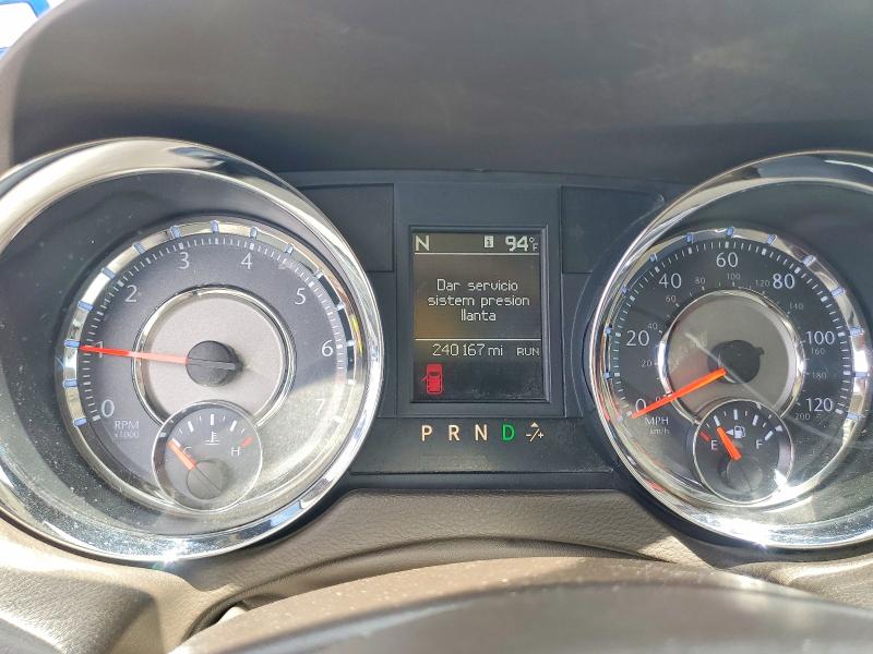 61518746 :رقم المزاد ، 2C4RC1GG2ER144458 vin ، 2014 Chrysler Town & Country مزاد بيع