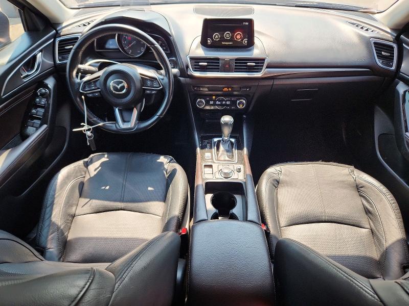 62333116 :رقم المزاد ، 3MZBN1W34JM218620 vin ، 2018 Mazda 3 مزاد بيع