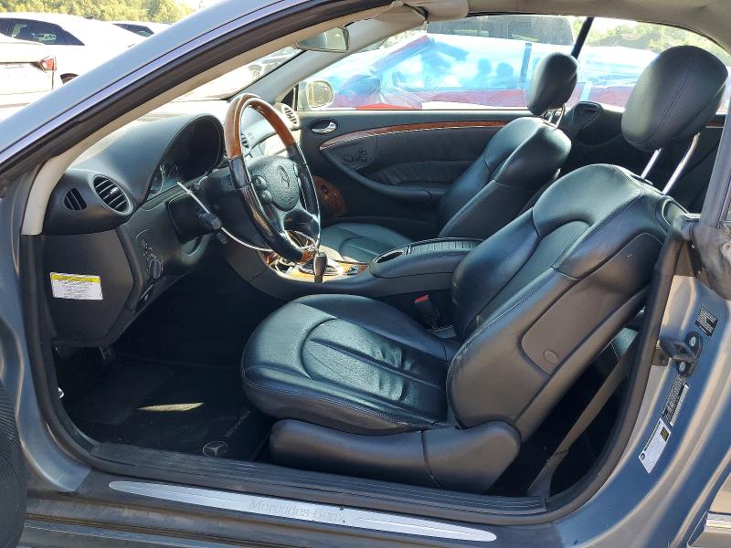 61117016 :رقم المزاد ، WDBTK56F57F219056 vin ، 2007 Mercedes-benz Clk مزاد بيع