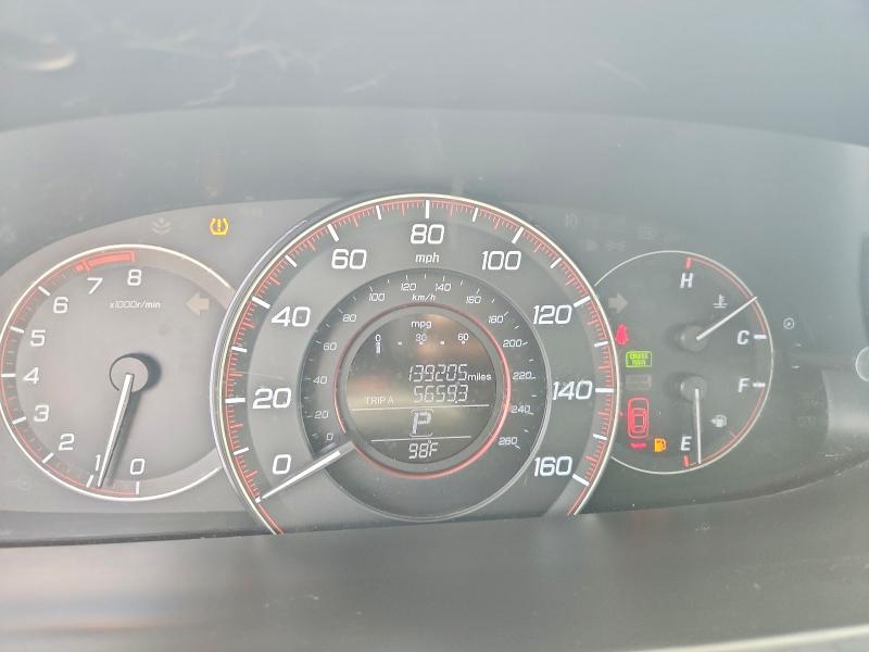 59371356 :رقم المزاد ، 1HGCT2B85FA004343 vin ، 2015 Honda Accord مزاد بيع