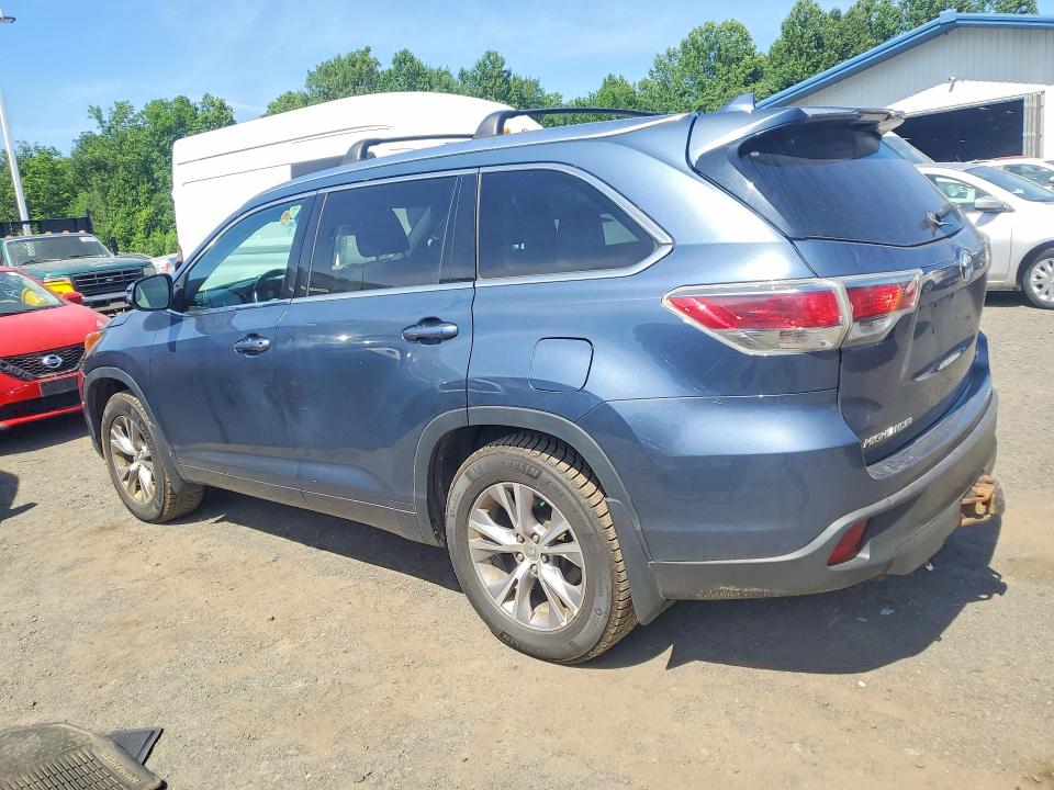 Продажа на аукционе авто 2014 Toyota Highlander, vin: 5TDJKRFH1ES008922, номер лота: 61473946