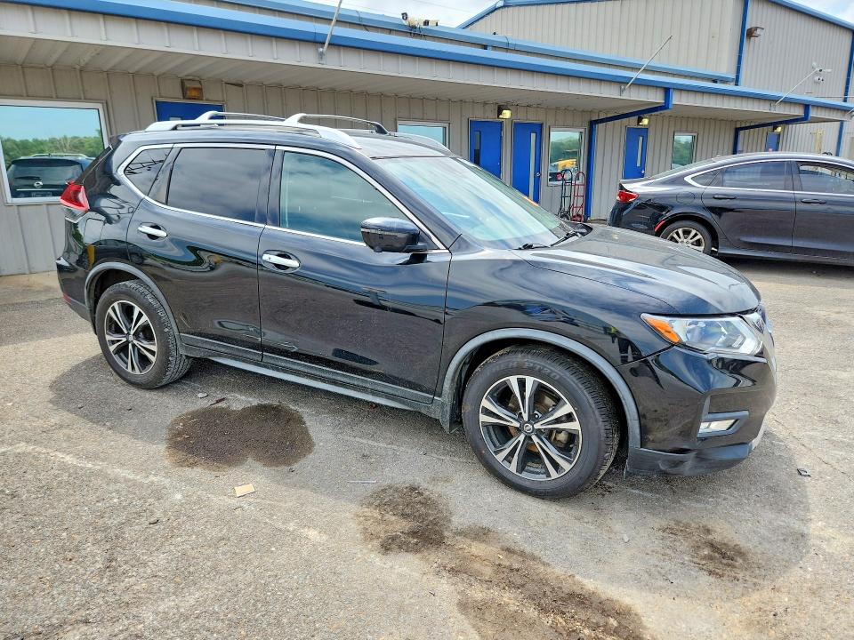 62071956 :رقم المزاد ، JN8AT2MT1KW258818 vin ، 2019 Nissan Rogue مزاد بيع