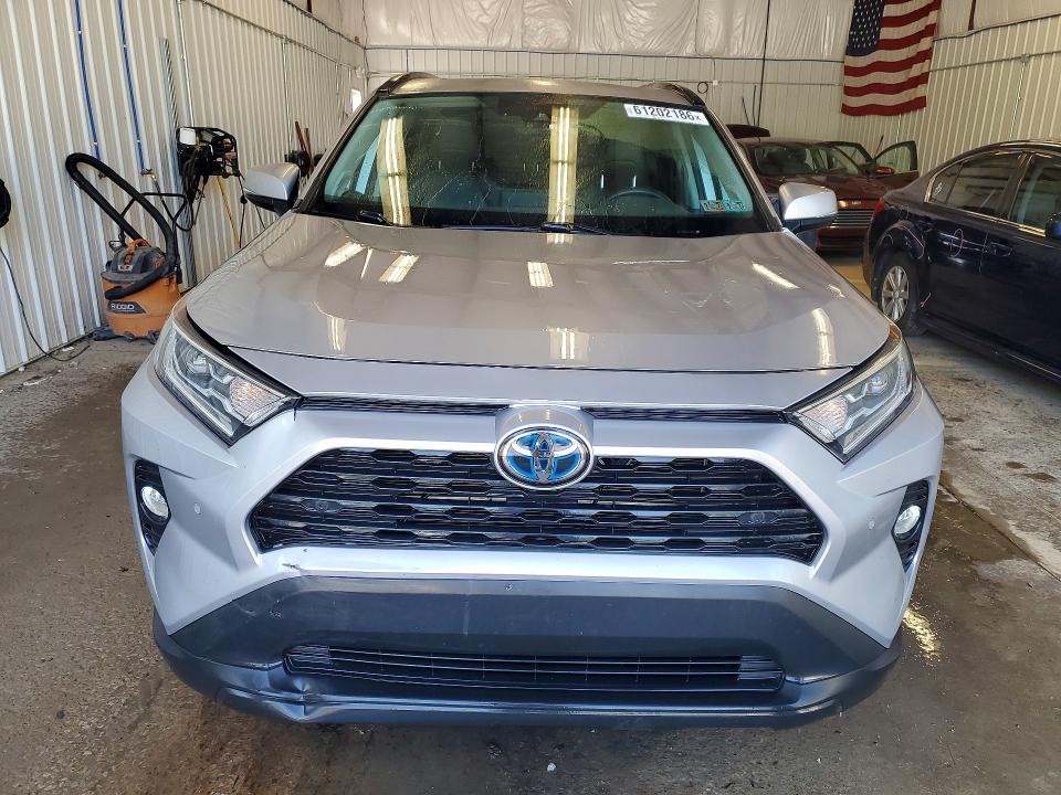 Auction sale of the 2021 Toyota Rav4 Hybrid, vin: 4T3B6RFVXMU056480, lot number: 61202186