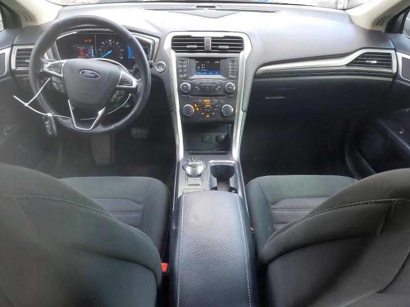 60261086 :رقم المزاد ، 3FA6P0LUXHR344022 vin ، 2017 Ford Fusion مزاد بيع