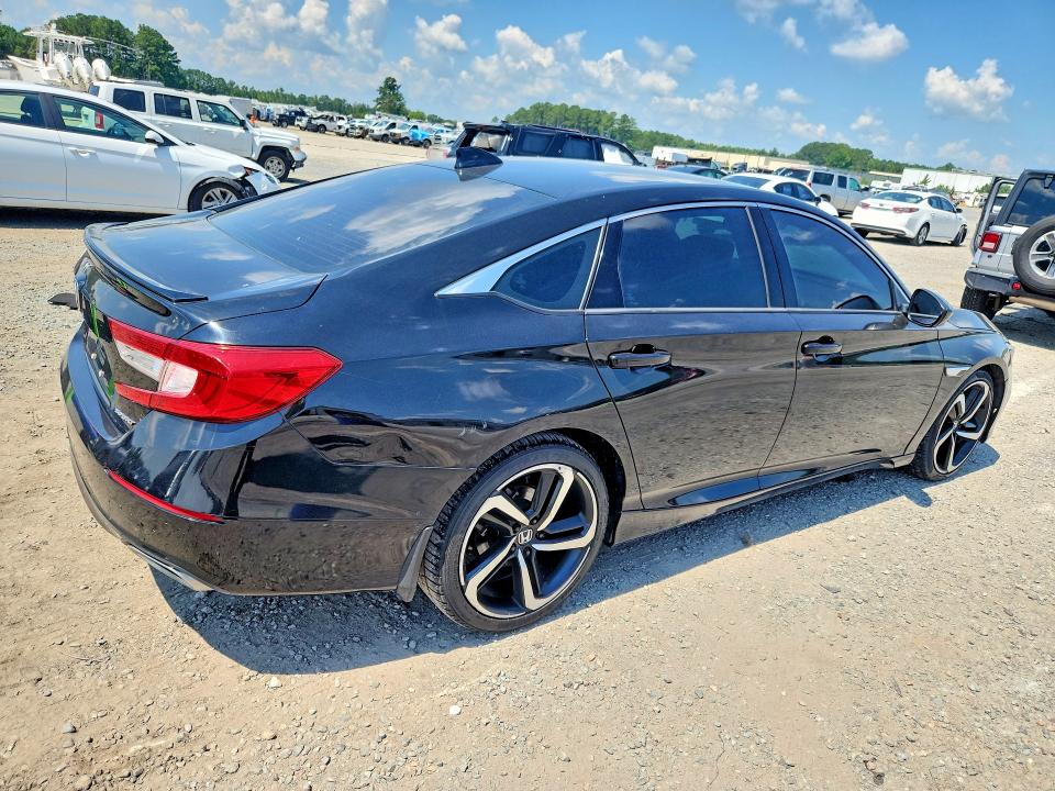 2018 Honda Accord მანქანა იყიდება აუქციონზე, vin: 1HGCV1F35JA030064, აუქციონის ნომერი: 61126246