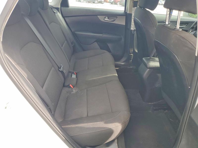 62025936 :رقم المزاد ، 3KPF24AD7KE030748 vin ، 2019 Kia Forte مزاد بيع