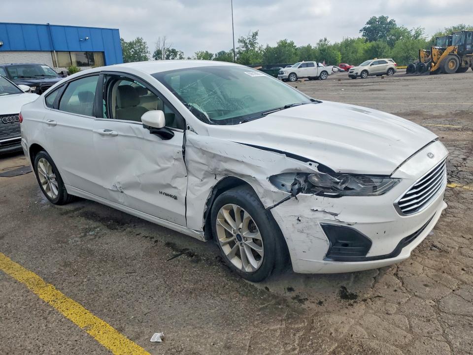 2019 Ford Fusion მანქანა იყიდება აუქციონზე, vin: 3FA6P0LU2KR188047, აუქციონის ნომერი: 60618976