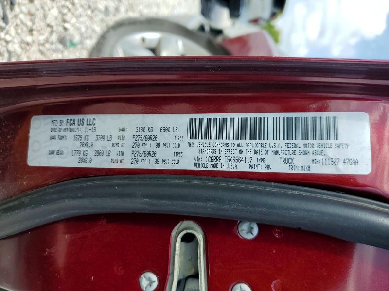61696876 :رقم المزاد ، 1C6RR6LT5KS564117 vin ، 2019 Ram 1500 Classic مزاد بيع