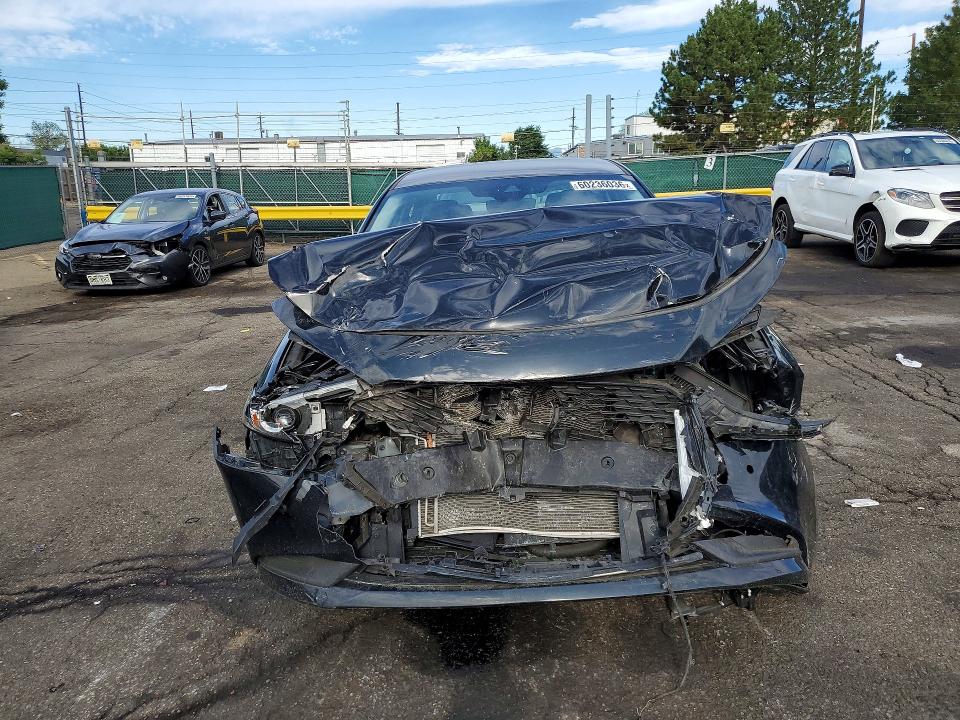 60236036 :رقم المزاد ، JM1BPAAL4M1344854 vin ، 2021 Mazda 3 مزاد بيع