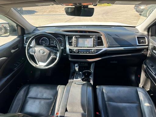 Продаж на аукціоні авто 2018 Toyota Highlander, vin: 5TDDZRFH9JS890764, номер лоту: 56543666