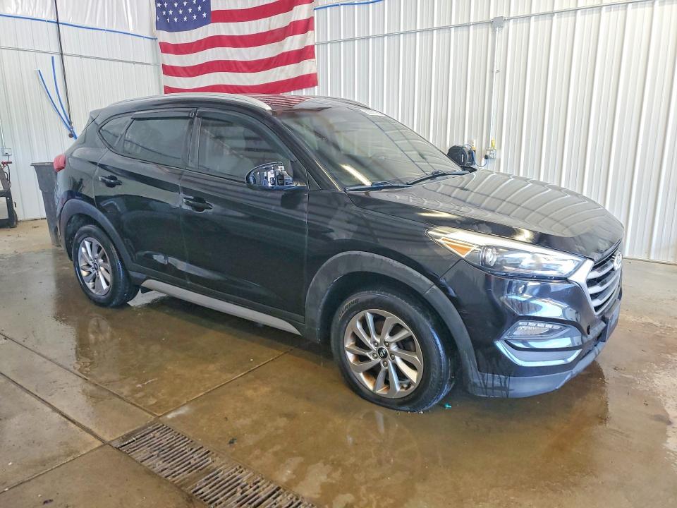 62260766 :رقم المزاد ، KM8J3CA47JU651629 vin ، 2018 Hyundai Tucson مزاد بيع