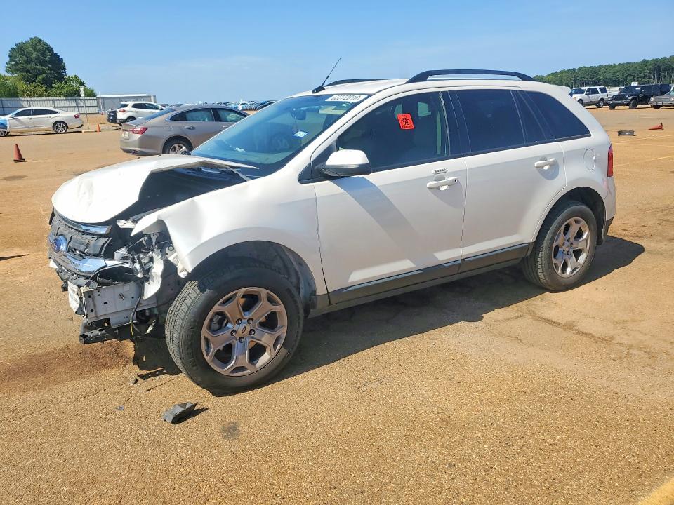 63372016 :رقم المزاد ، 2FMDK3JC8EBB81727 vin ، 2014 Ford Edge مزاد بيع