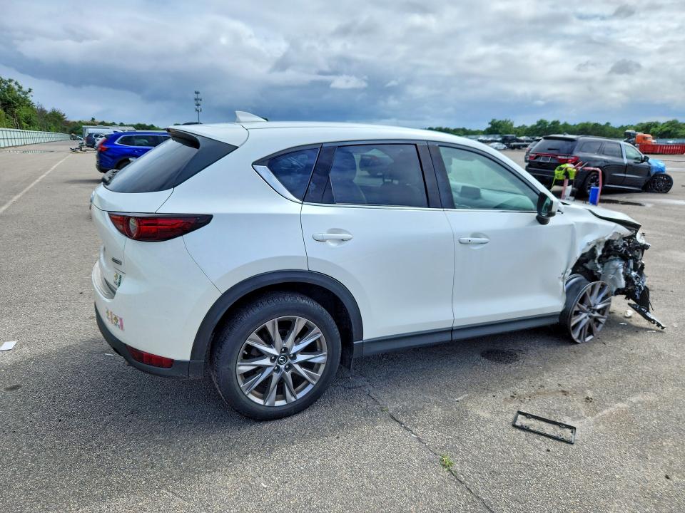 2019 Mazda Cx-5 მანქანა იყიდება აუქციონზე, vin: JM3KFBDM8K1693226, აუქციონის ნომერი: 63241186