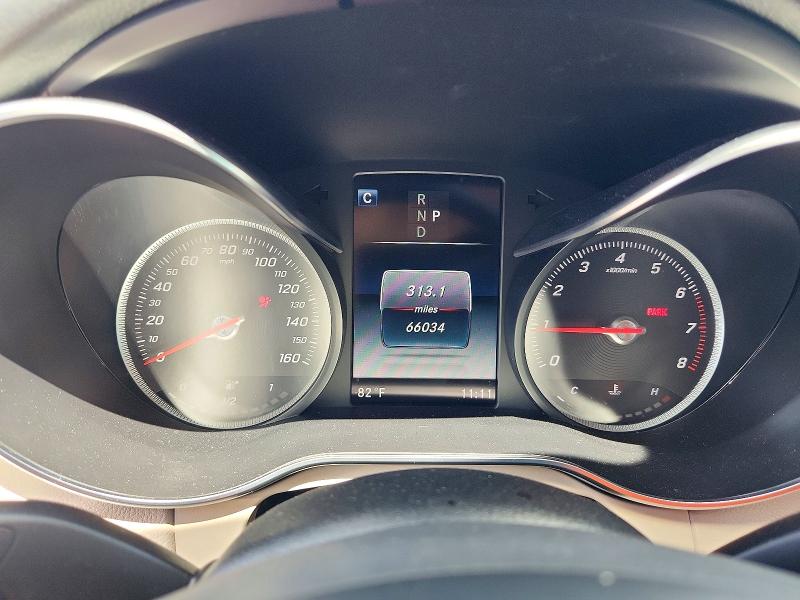 60198186 :رقم المزاد ، 55SWF4KB6JU262332 vin ، 2018 Mercedes-benz C مزاد بيع