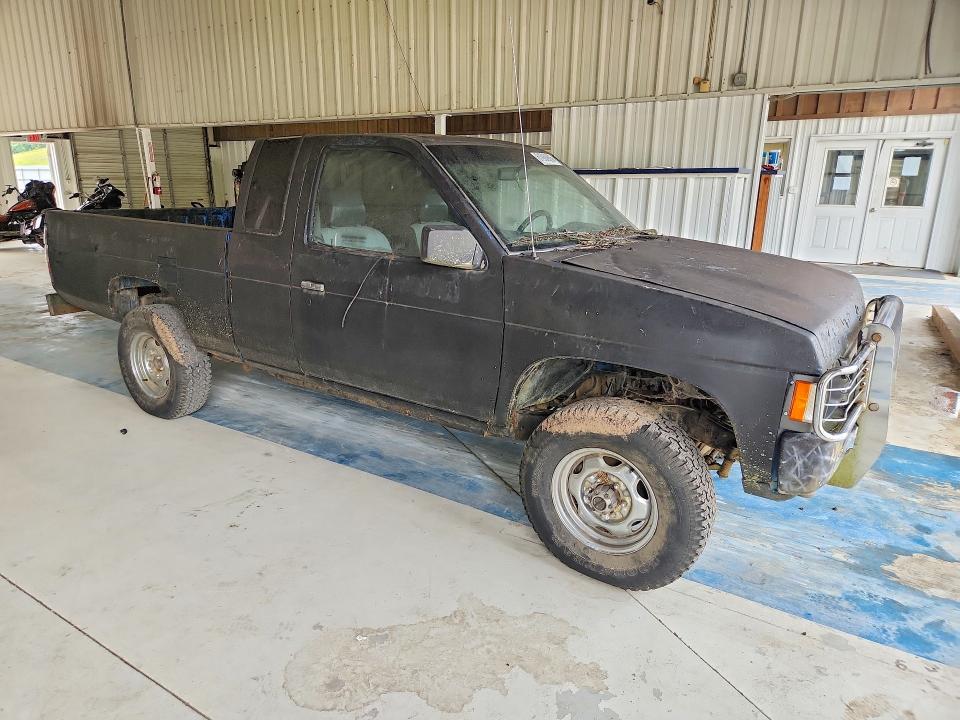 1995 Nissan Truck მანქანა იყიდება აუქციონზე, vin: 1N6SD16Y3SC338989, აუქციონის ნომერი: 61988906