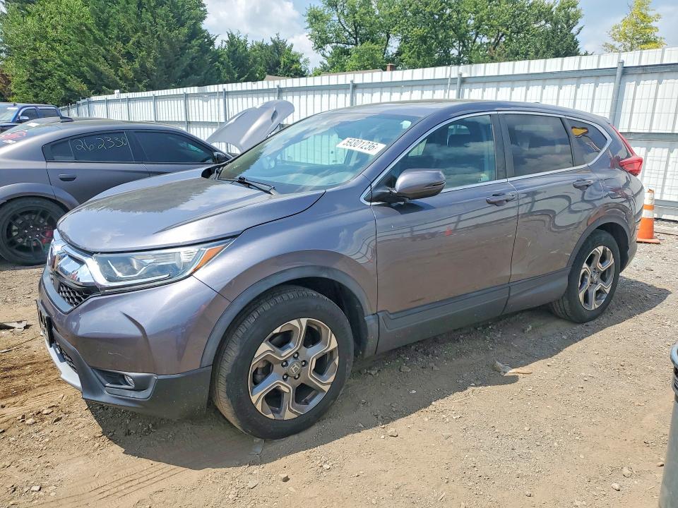 59301236 :رقم المزاد ، 2HKRW2H83JH678550 vin ، 2018 Honda Cr-v مزاد بيع