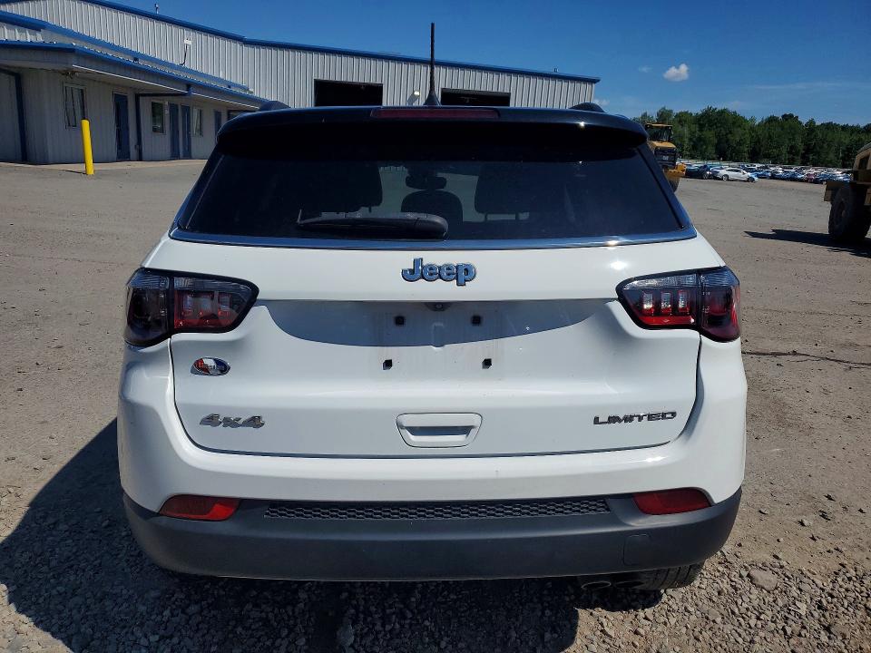 61202196 :رقم المزاد ، 3C4NJDCB9NT183559 vin ، 2022 Jeep Compass مزاد بيع