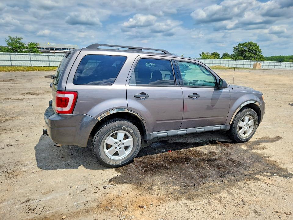 2012 Ford Escape მანქანა იყიდება აუქციონზე, vin: 1FMCU9D7XCKC38441, აუქციონის ნომერი: 59302126