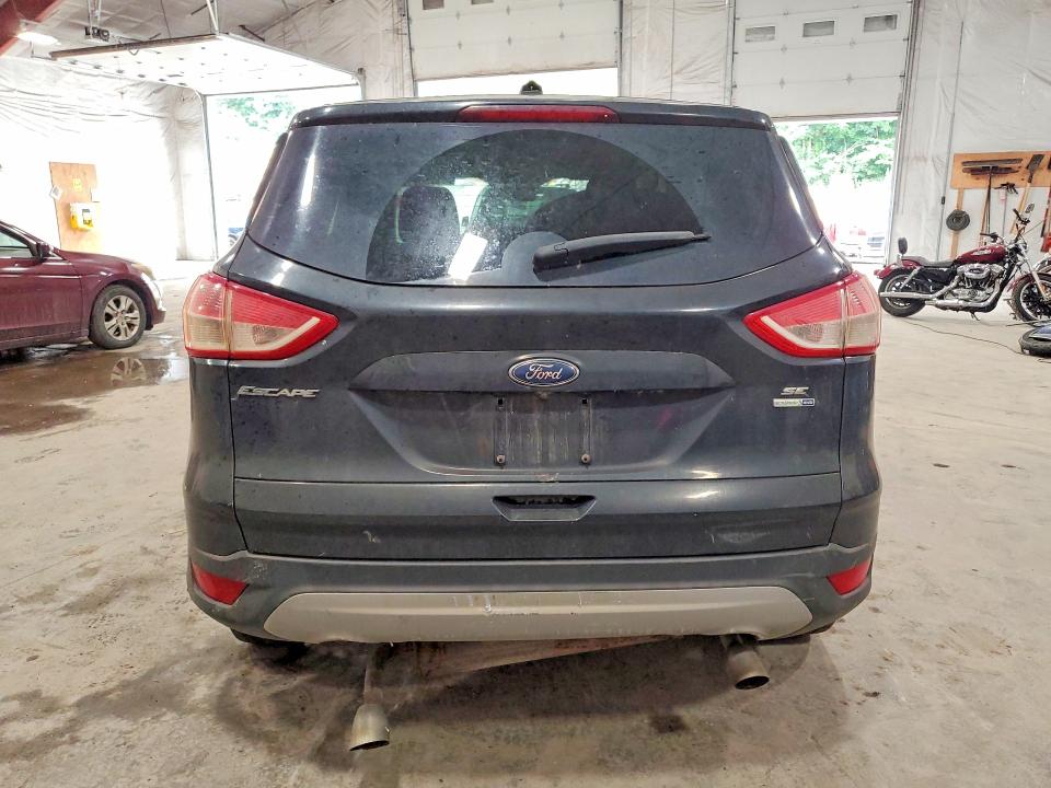 2015 Ford Escape მანქანა იყიდება აუქციონზე, vin: 1FMCU9G98FUC13897, აუქციონის ნომერი: 61136916