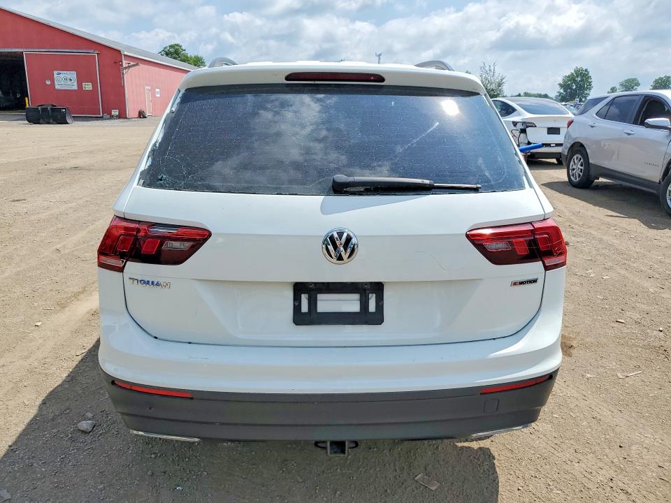 60116156 :رقم المزاد ، 3VV0B7AXXKM185867 vin ، 2019 Volkswagen Tiguan مزاد بيع