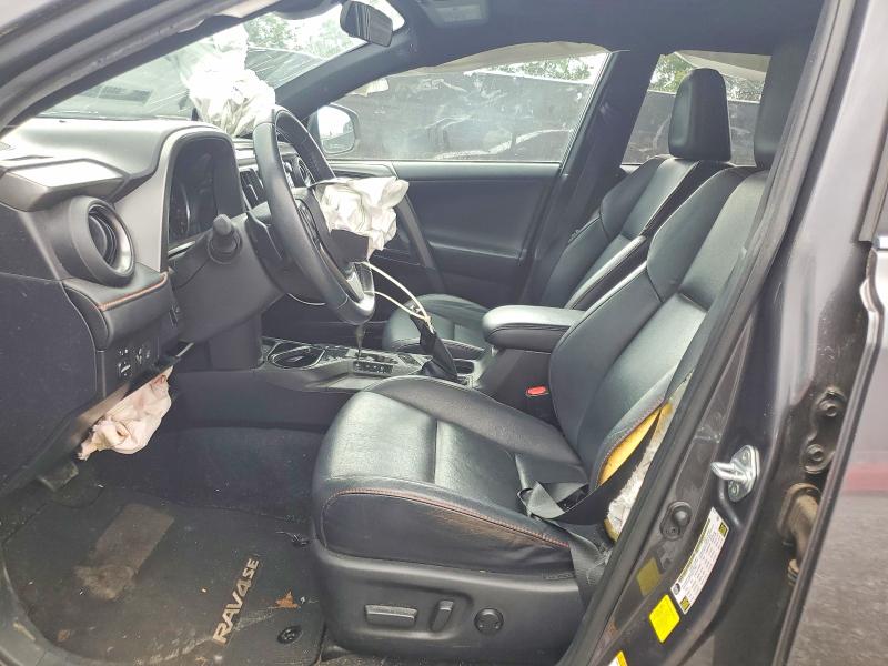 60755236 :رقم المزاد ، 2T3NFREV6HW363388 vin ، 2017 Toyota Rav4 مزاد بيع