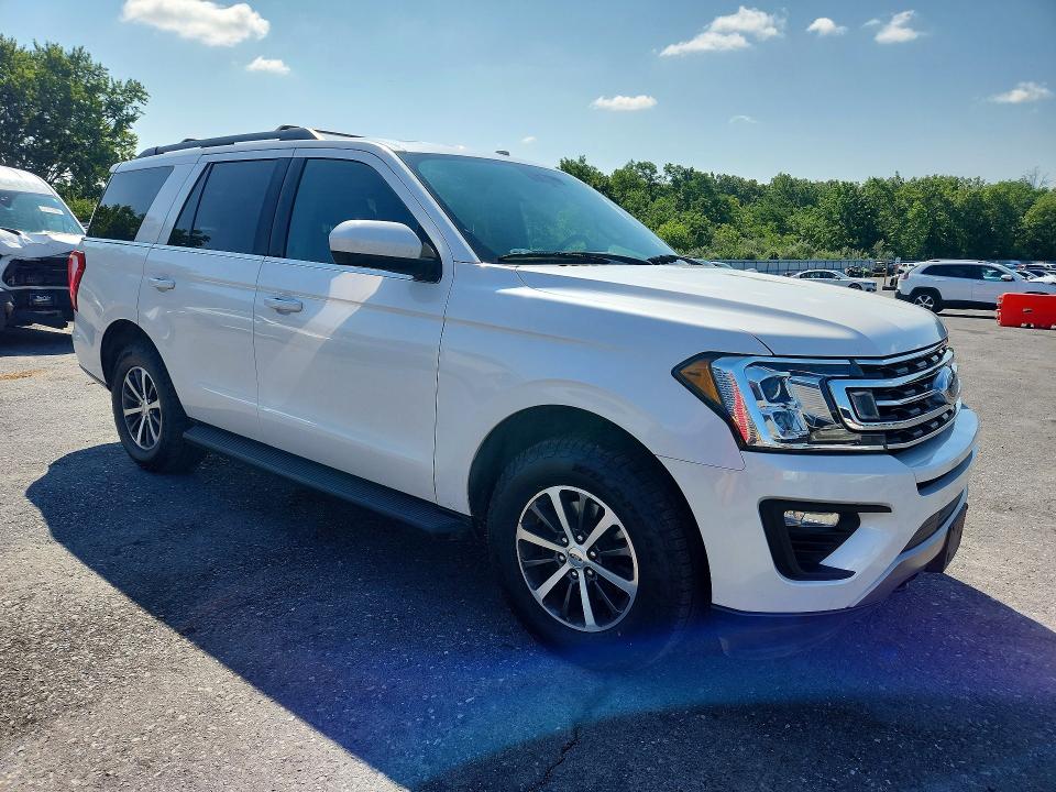 Продажа на аукционе авто 2018 Ford Expedition, vin: 1FMJU1JT8JEA27566, номер лота: 63333516