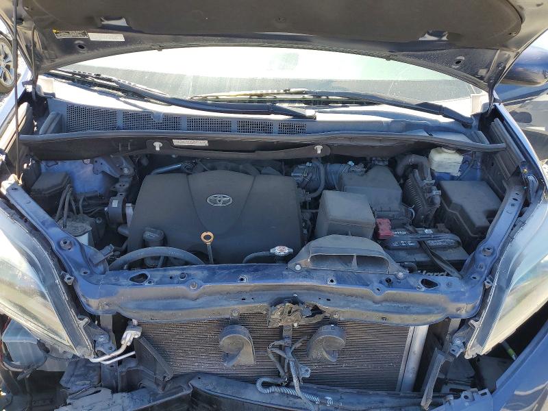 2019 Toyota Sienna მანქანა იყიდება აუქციონზე, vin: 5TDEZ3DC8KS211383, აუქციონის ნომერი: 59308896