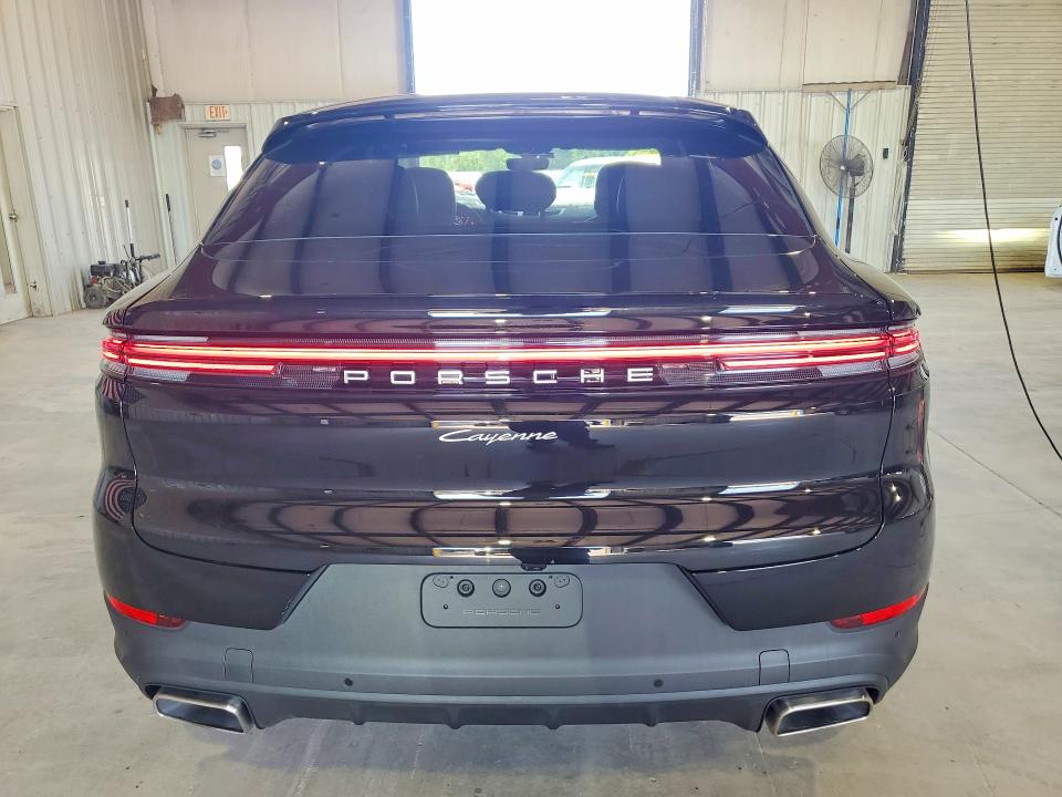 61061646 :رقم المزاد ، WP1BA2AY9TDA35072 vin ، 2026 Porsche Cayenne مزاد بيع