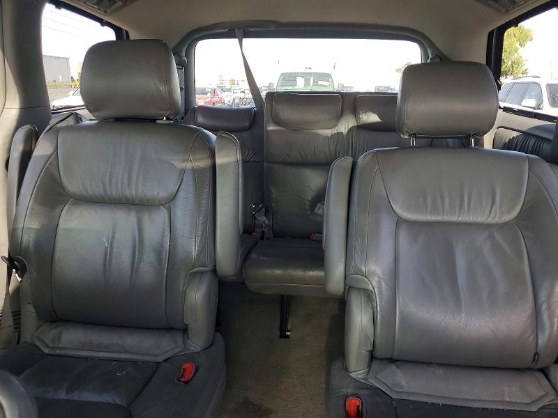 59729666 :رقم المزاد ، 5TDBA22CX4S018310 vin ، 2004 Toyota Sienna مزاد بيع
