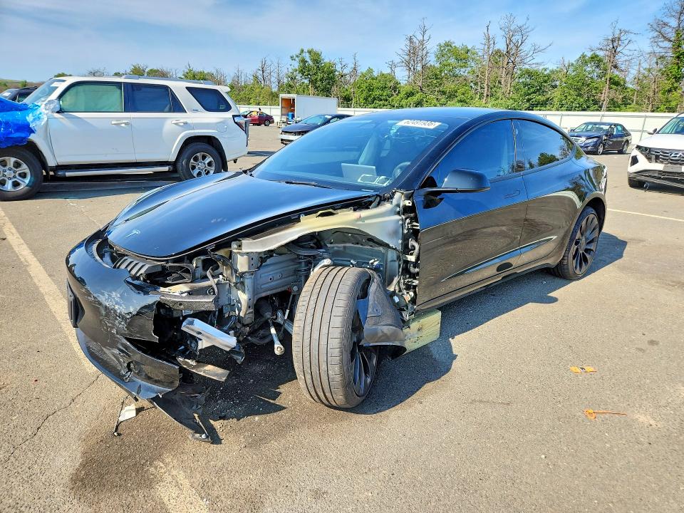 62491936 :رقم المزاد ، 5YJ3E1EC5PF621852 vin ، 2023 Tesla Model 3 مزاد بيع