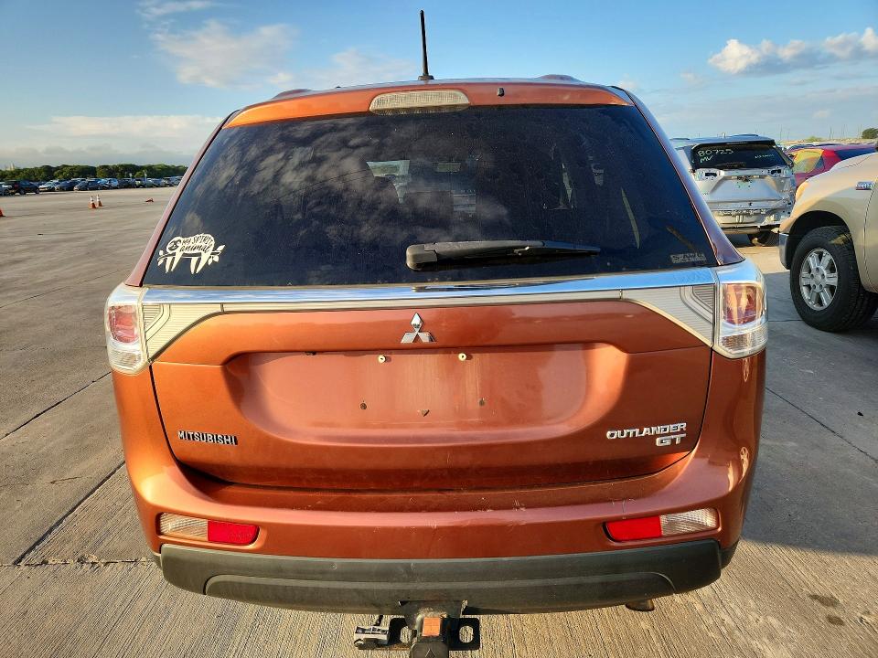 2014 Mitsubishi Outlander მანქანა იყიდება აუქციონზე, vin: JA4JZ4AX8EZ018787, აუქციონის ნომერი: 61243786