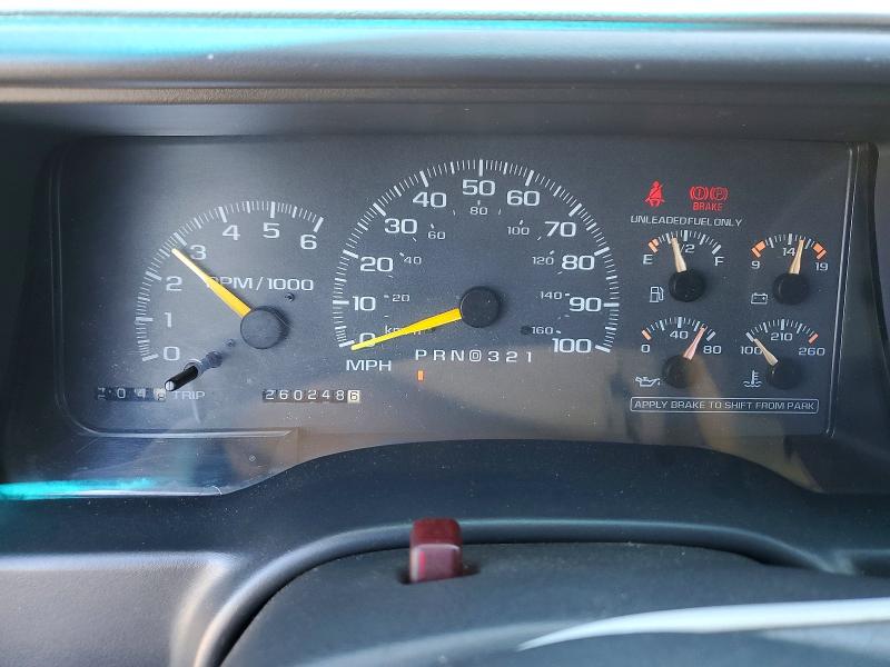 Продаж на аукціоні авто 1999 Chevrolet Suburban, vin: 3GNFK16R7XG121525, номер лоту: 59918946