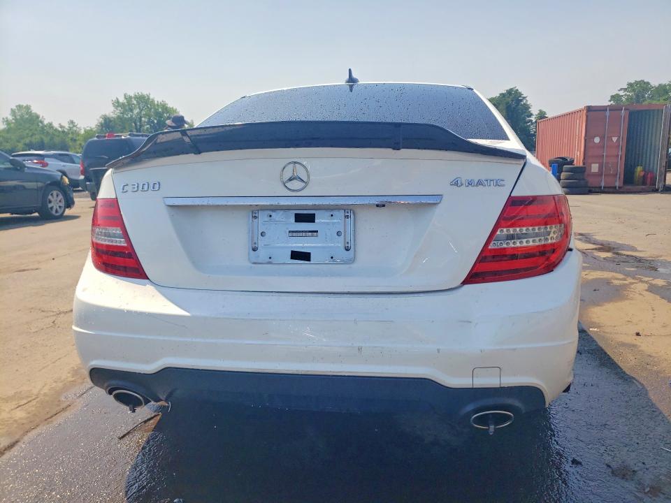 Продаж на аукціоні авто 2013 Mercedes-benz C, vin: WDDGF8AB5DR258758, номер лоту: 59192656