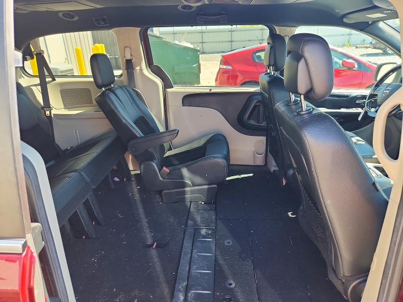 61119196 :رقم المزاد ، 2C4RDGCG1JR156312 vin ، 2018 Dodge Grand Caravan مزاد بيع