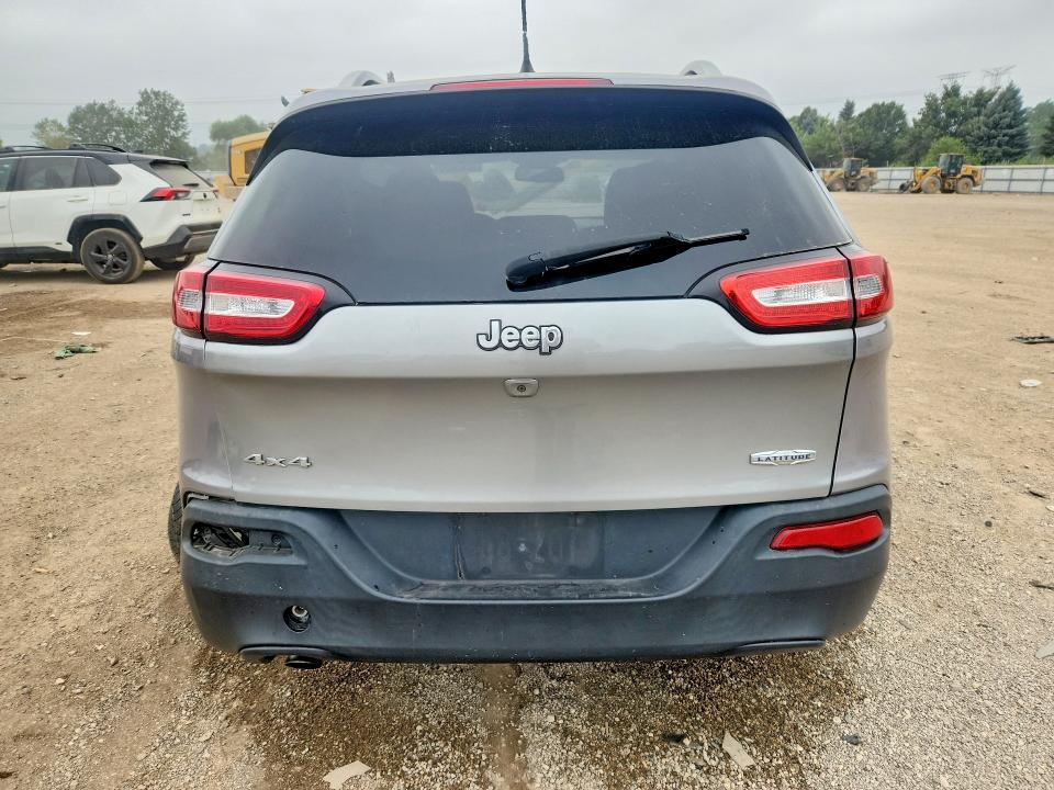 Продажа на аукционе авто 2015 Jeep Cherokee, vin: 1C4PJMCB6FW715015, номер лота: 62656226