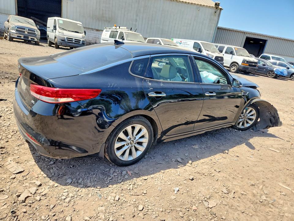2016 Kia Optima მანქანა იყიდება აუქციონზე, vin: 5XXGU4L34GG045936, აუქციონის ნომერი: 58892946