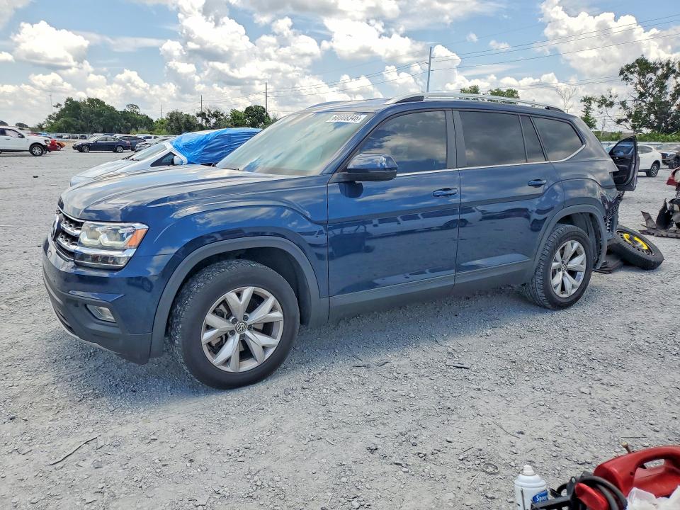 60008346 :رقم المزاد ، 1V2CR2CA8JC545400 vin ، 2018 Volkswagen Atlas مزاد بيع