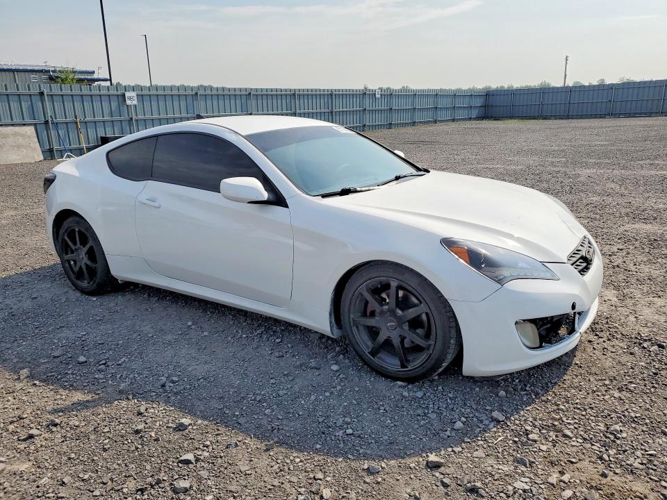 2010 Hyundai Genesis Coupe მანქანა იყიდება აუქციონზე, vin: KMHHT6KD6AU015055, აუქციონის ნომერი: 57754936
