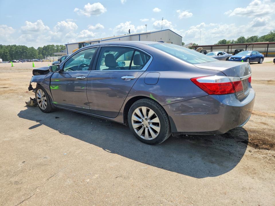 62347456 :رقم المزاد ، 1HGCR2F88FA126834 vin ، 2015 Honda Accord مزاد بيع
