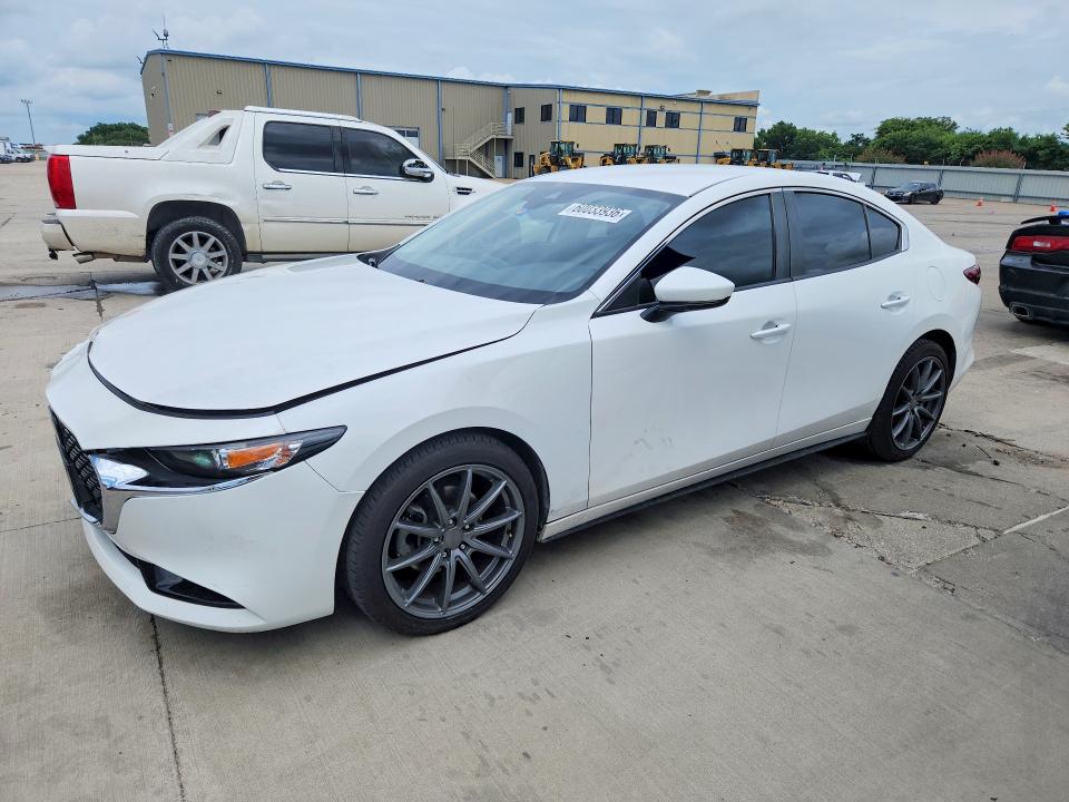 Продажа на аукционе авто 2019 Mazda 3, vin: JM1BPBAM7K1118786, номер лота: 60033936