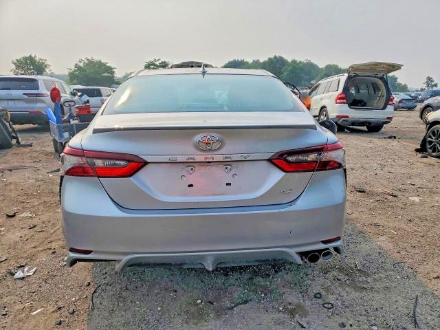 Продаж на аукціоні авто 2022 Toyota Camry, vin: 4T1G11AK9NU711547, номер лоту: 60441846